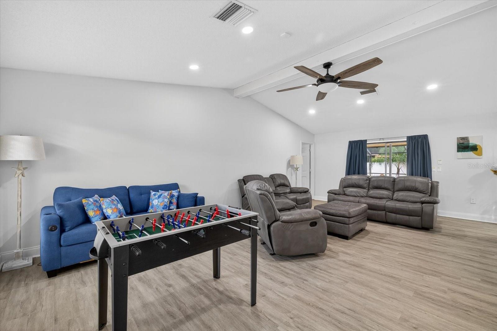 Image 35 of 58 For 432 Tryon Circle