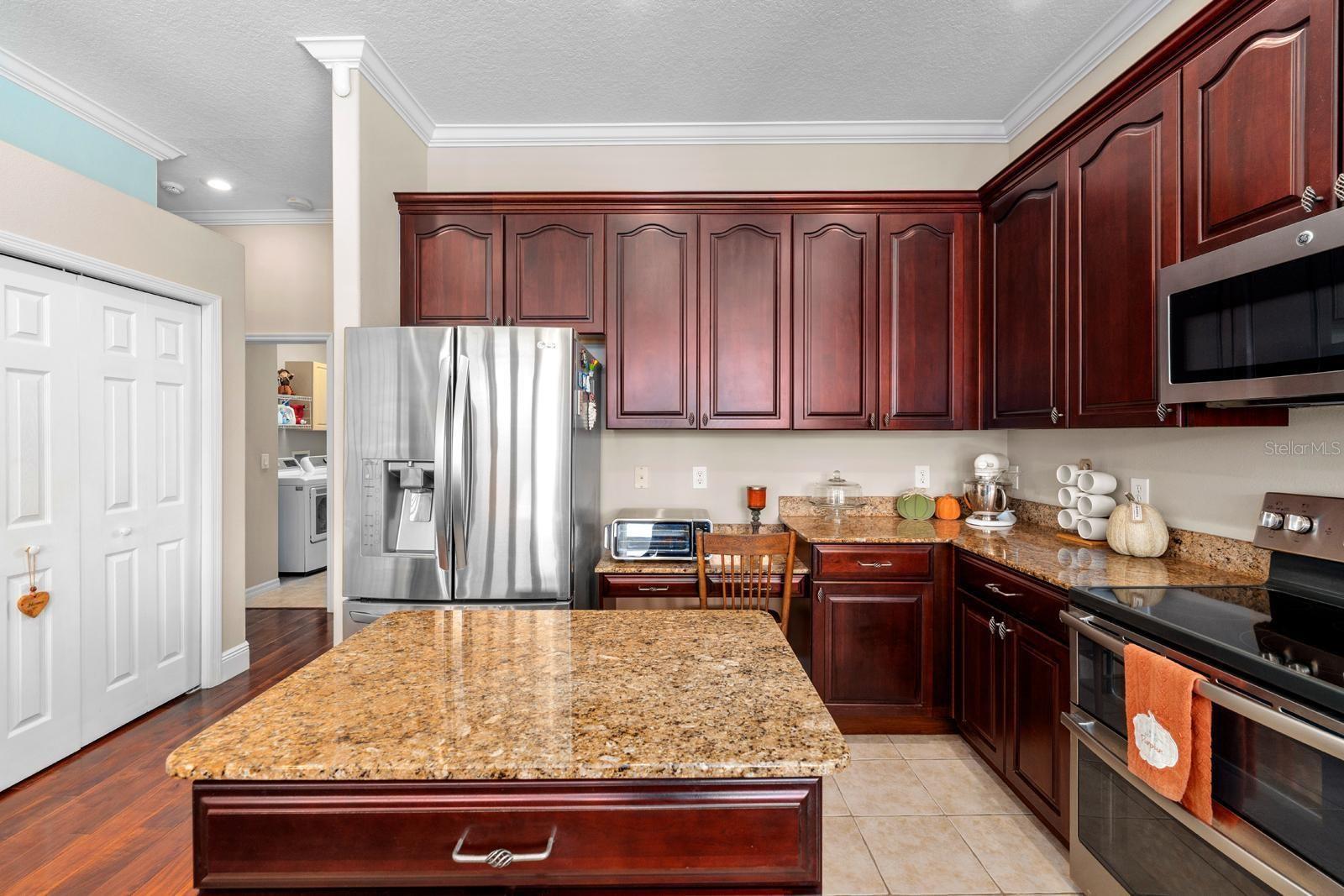Image 21 of 51 For 3807 Diamante Court