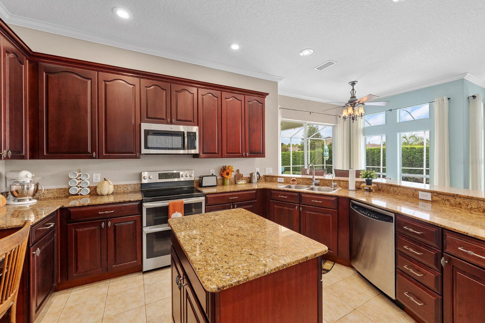 Image 23 of 51 For 3807 Diamante Court