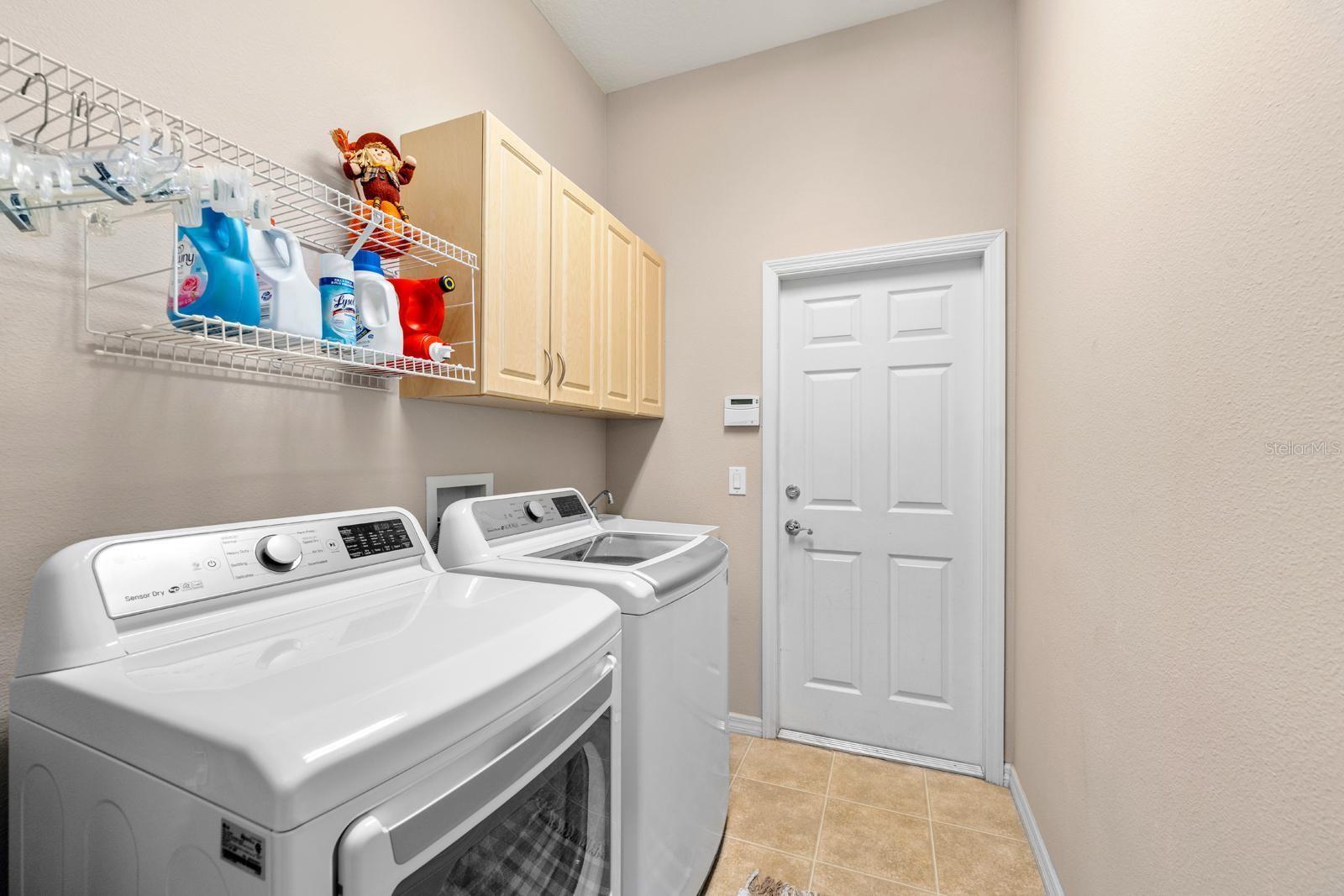 Image 35 of 51 For 3807 Diamante Court