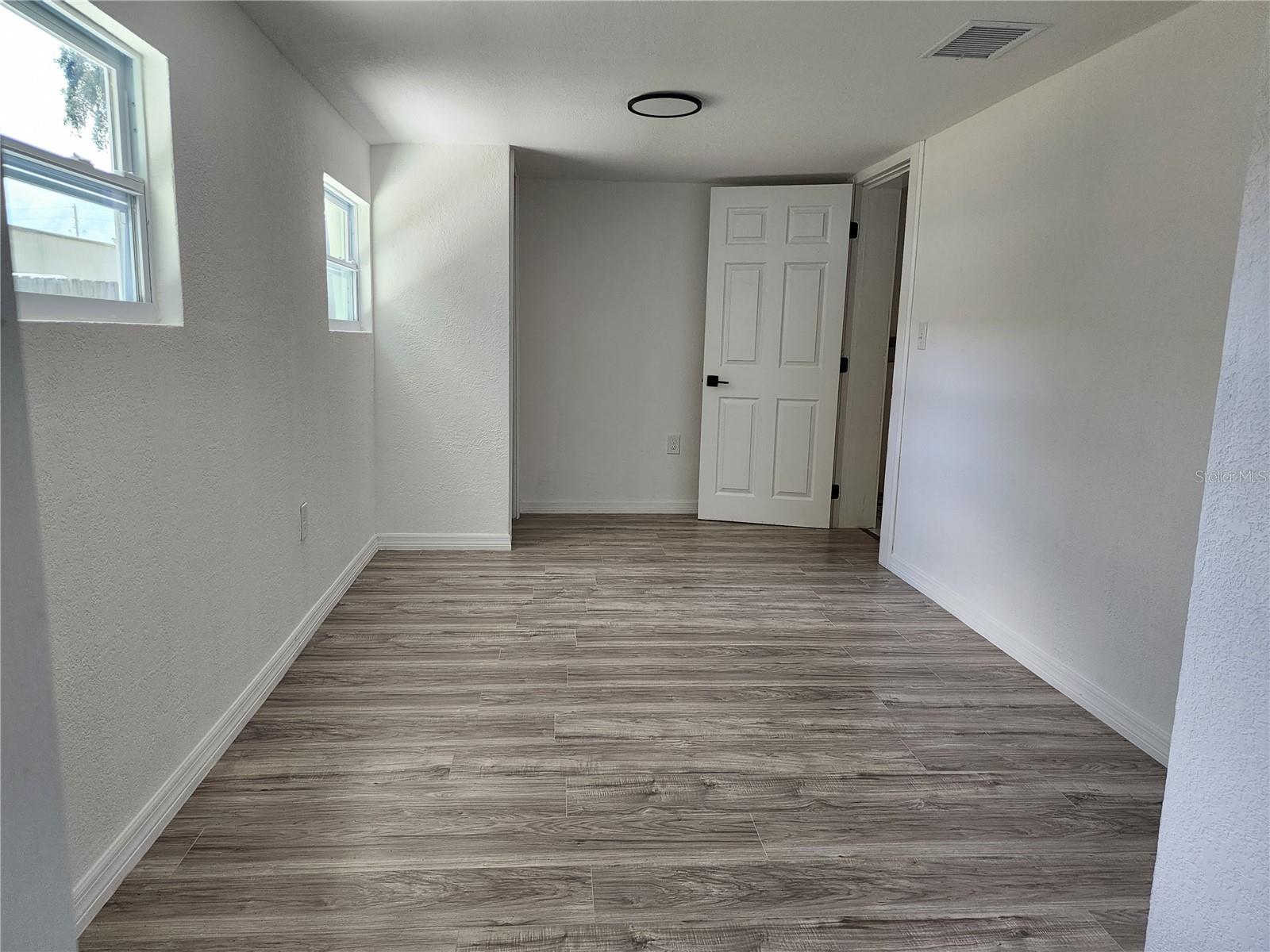 Image 11 of 20 For 5808 Sun Glo Avenue