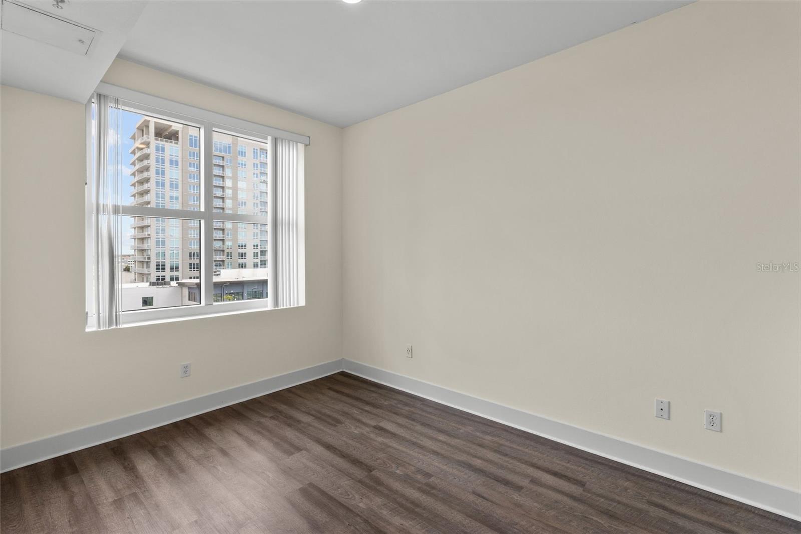 Image 15 of 30 For 1208 Kennedy Boulevard 1022