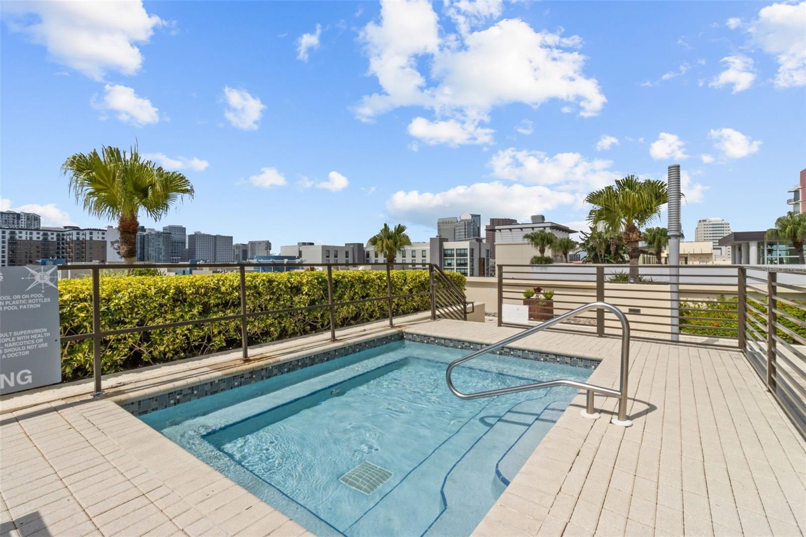 Image 21 of 30 For 1208 Kennedy Boulevard 1022