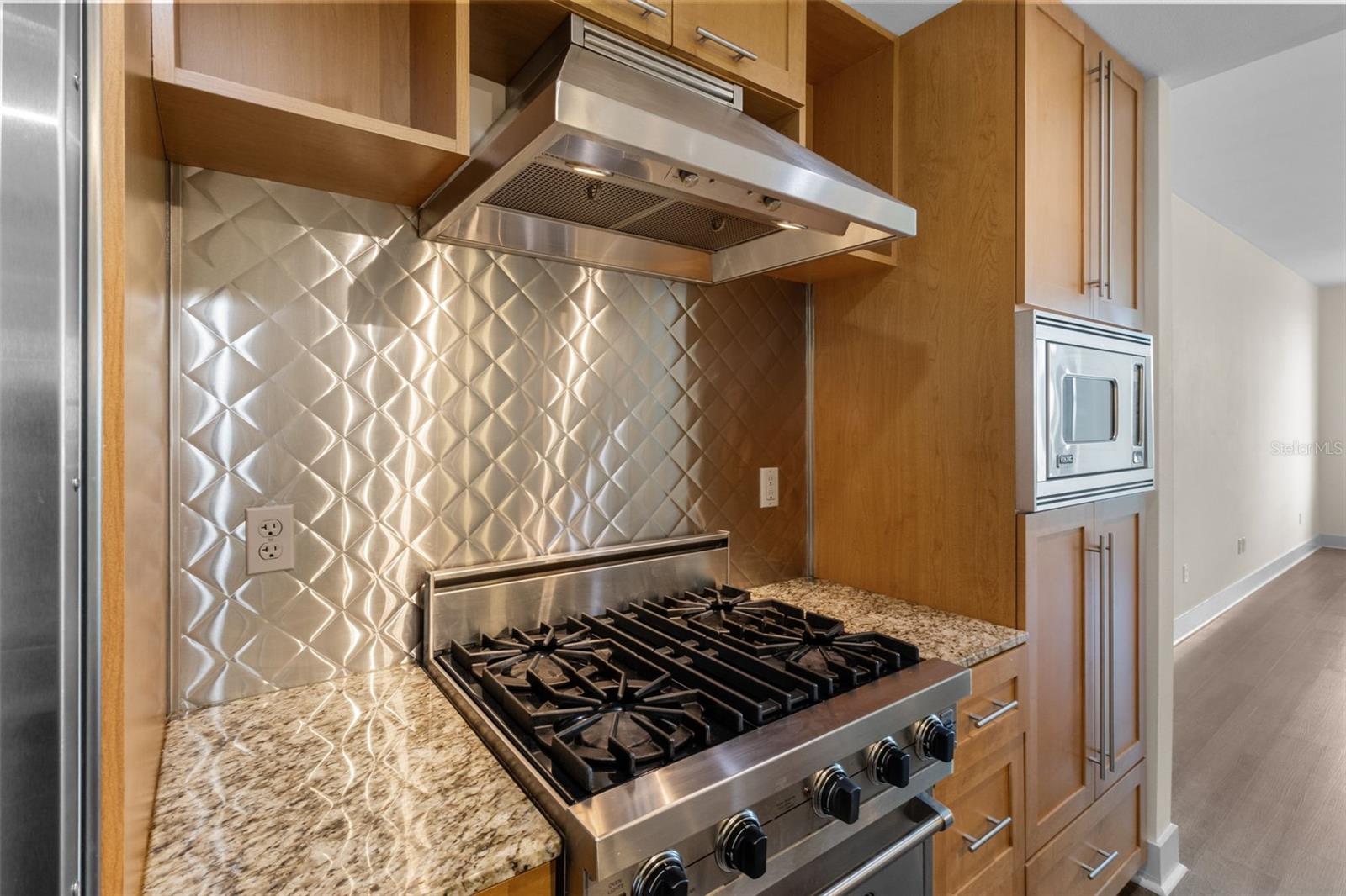 Image 8 of 30 For 1208 Kennedy Boulevard 1022