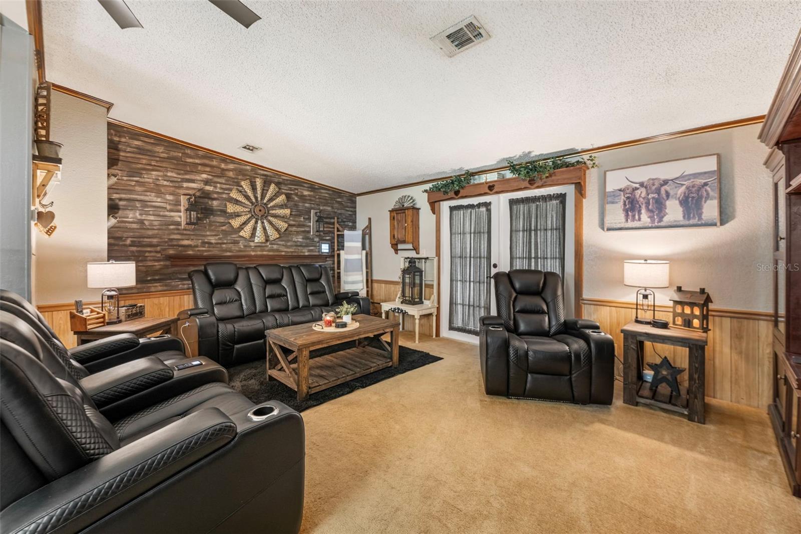 Image 13 of 41 For 4019 Timberwood Drive