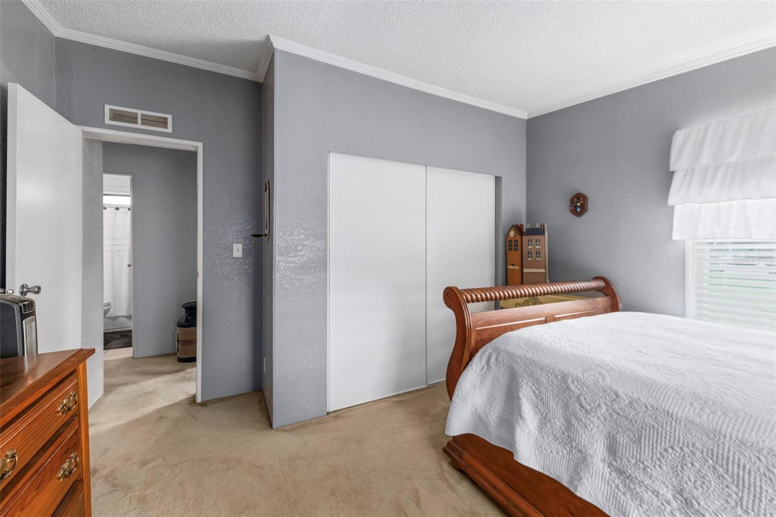 Image 22 of 41 For 4019 Timberwood Drive