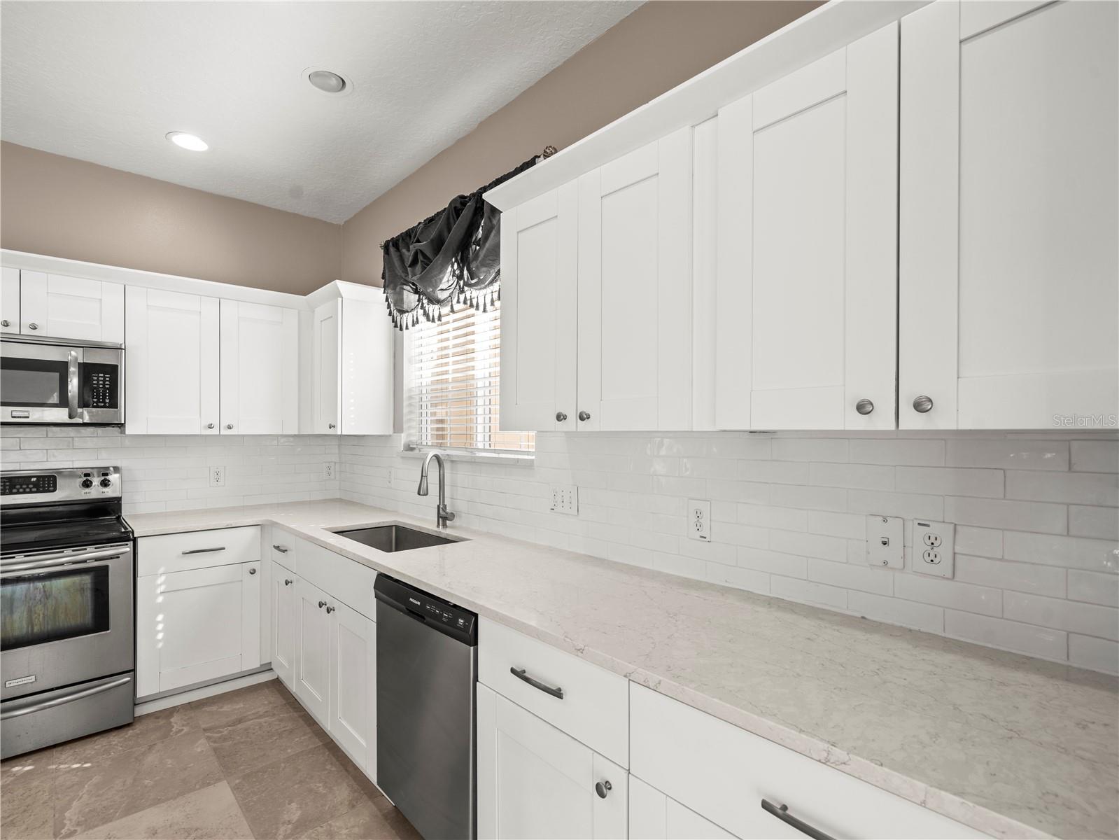Image 11 of 41 For 17522 Balmaha Drive
