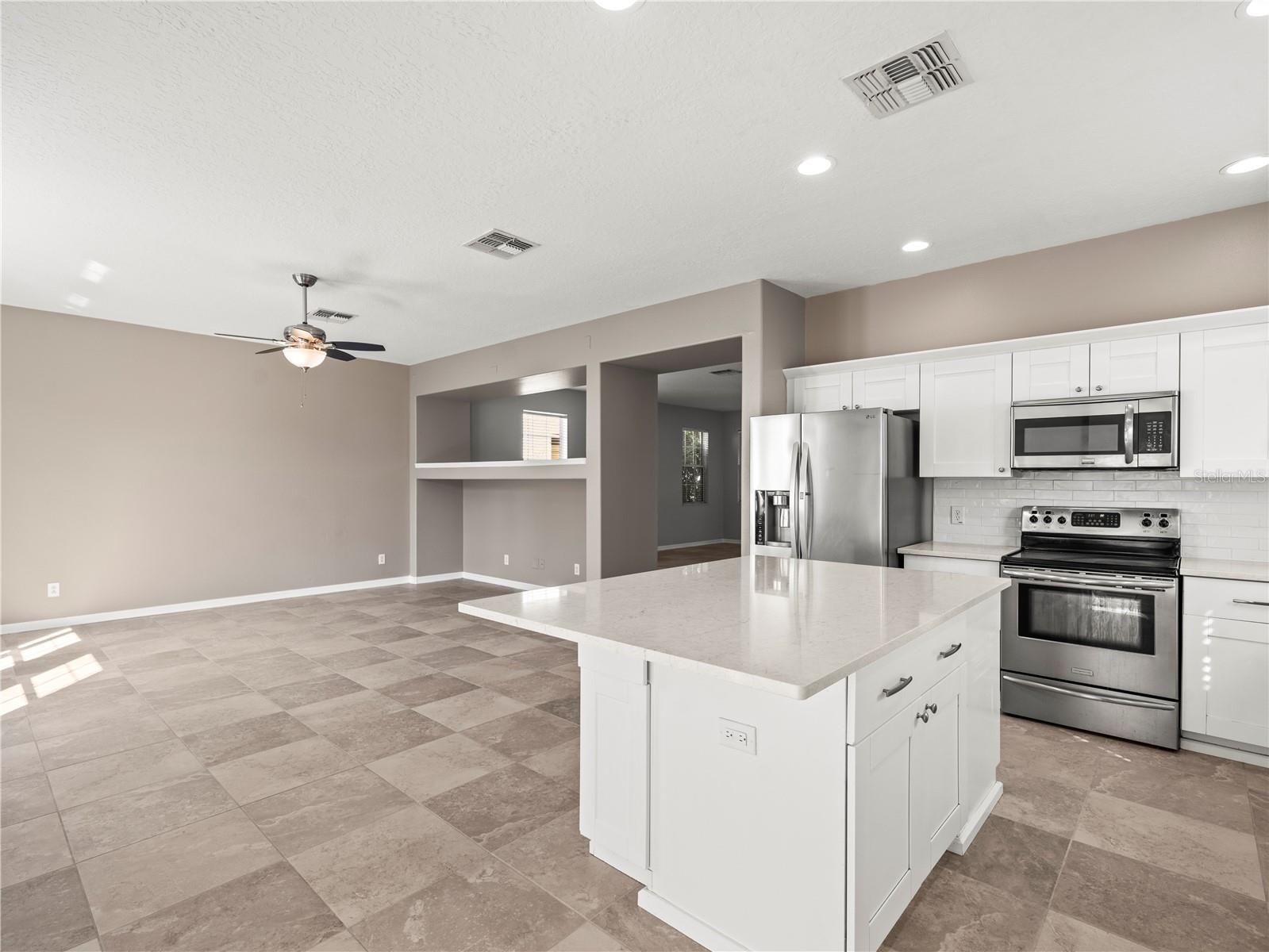 Image 14 of 41 For 17522 Balmaha Drive