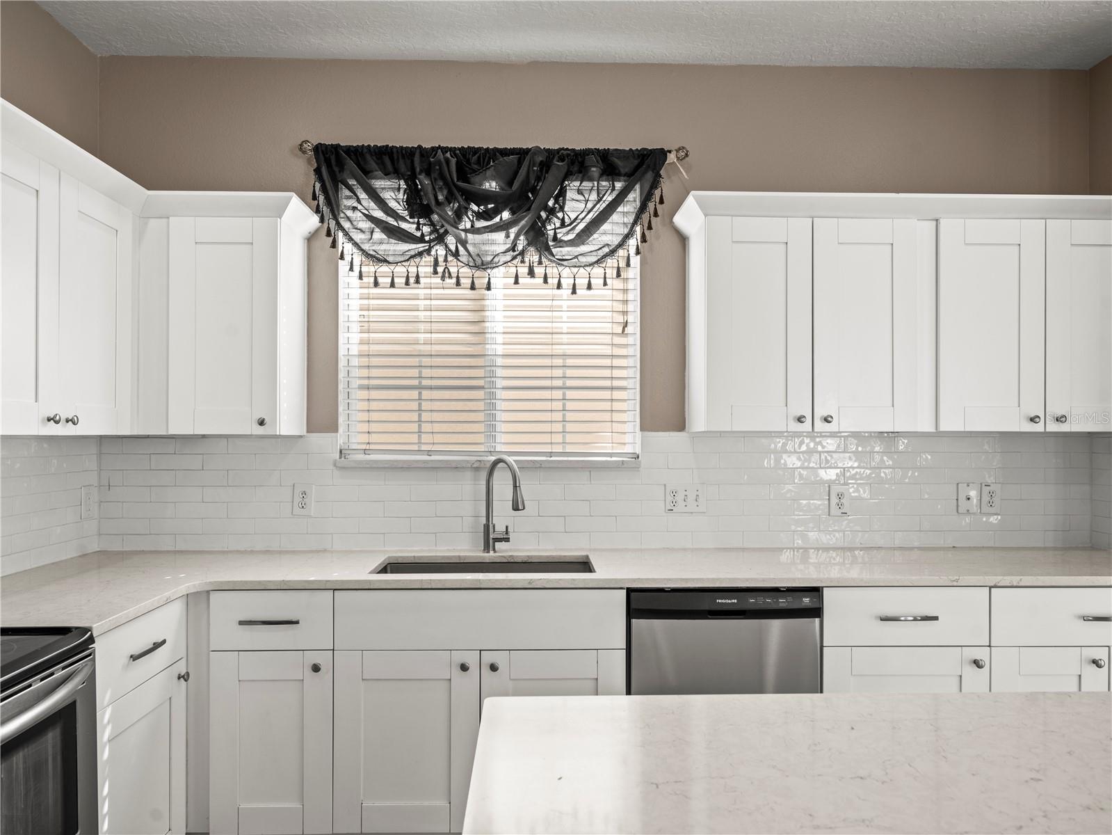 Image 15 of 41 For 17522 Balmaha Drive