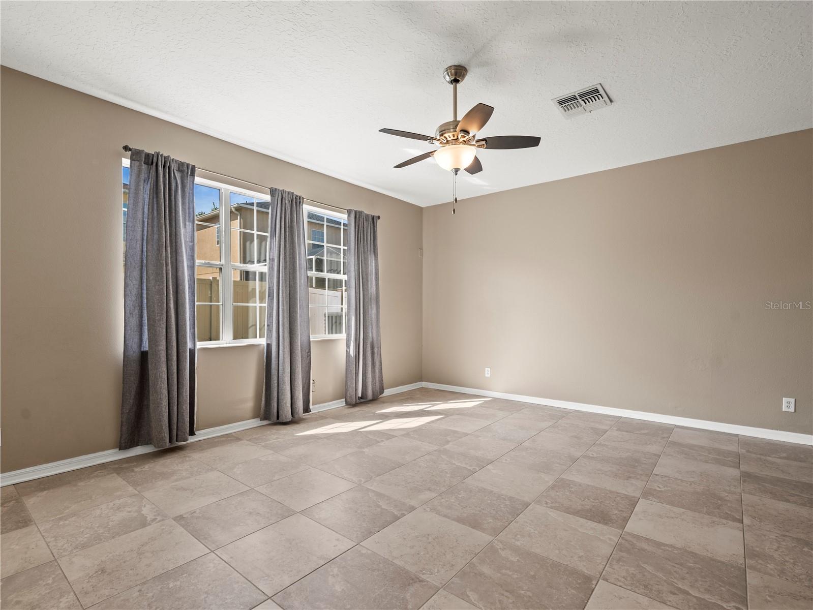 Image 21 of 41 For 17522 Balmaha Drive