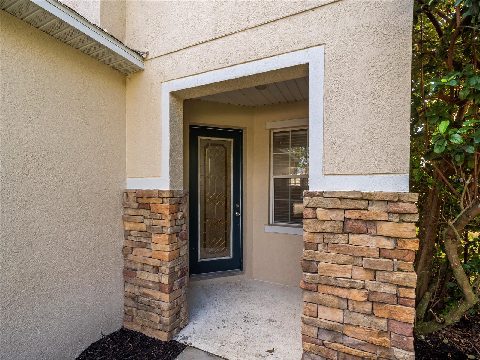 Image 4 of 41 For 17522 Balmaha Drive
