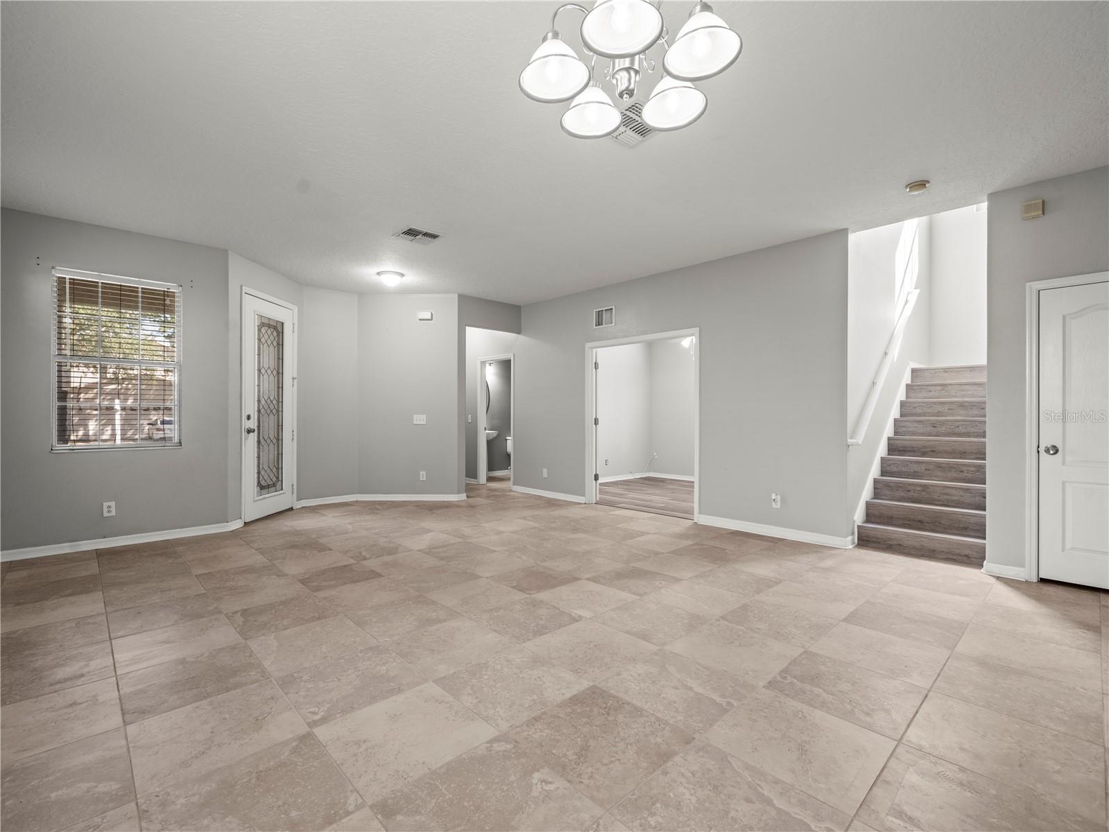 Image 8 of 41 For 17522 Balmaha Drive