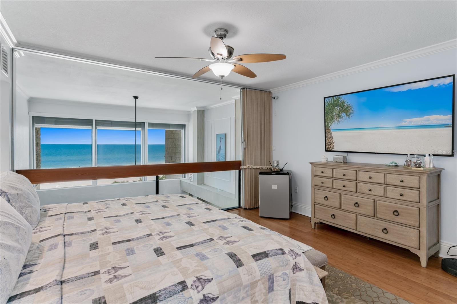 Image 30 of 62 For 19700 Gulf Boulevard 204