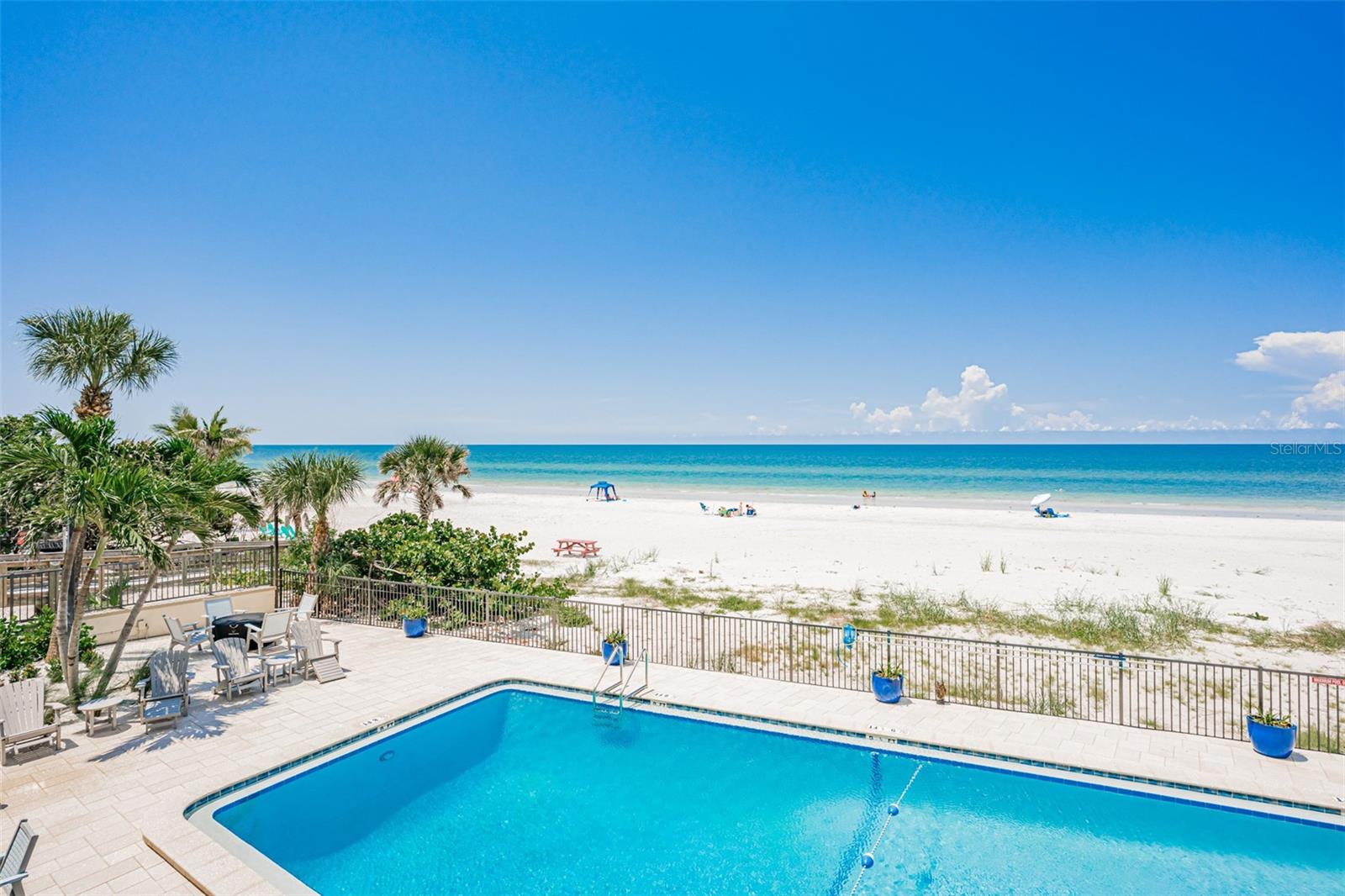 Image 5 of 62 For 19700 Gulf Boulevard 204