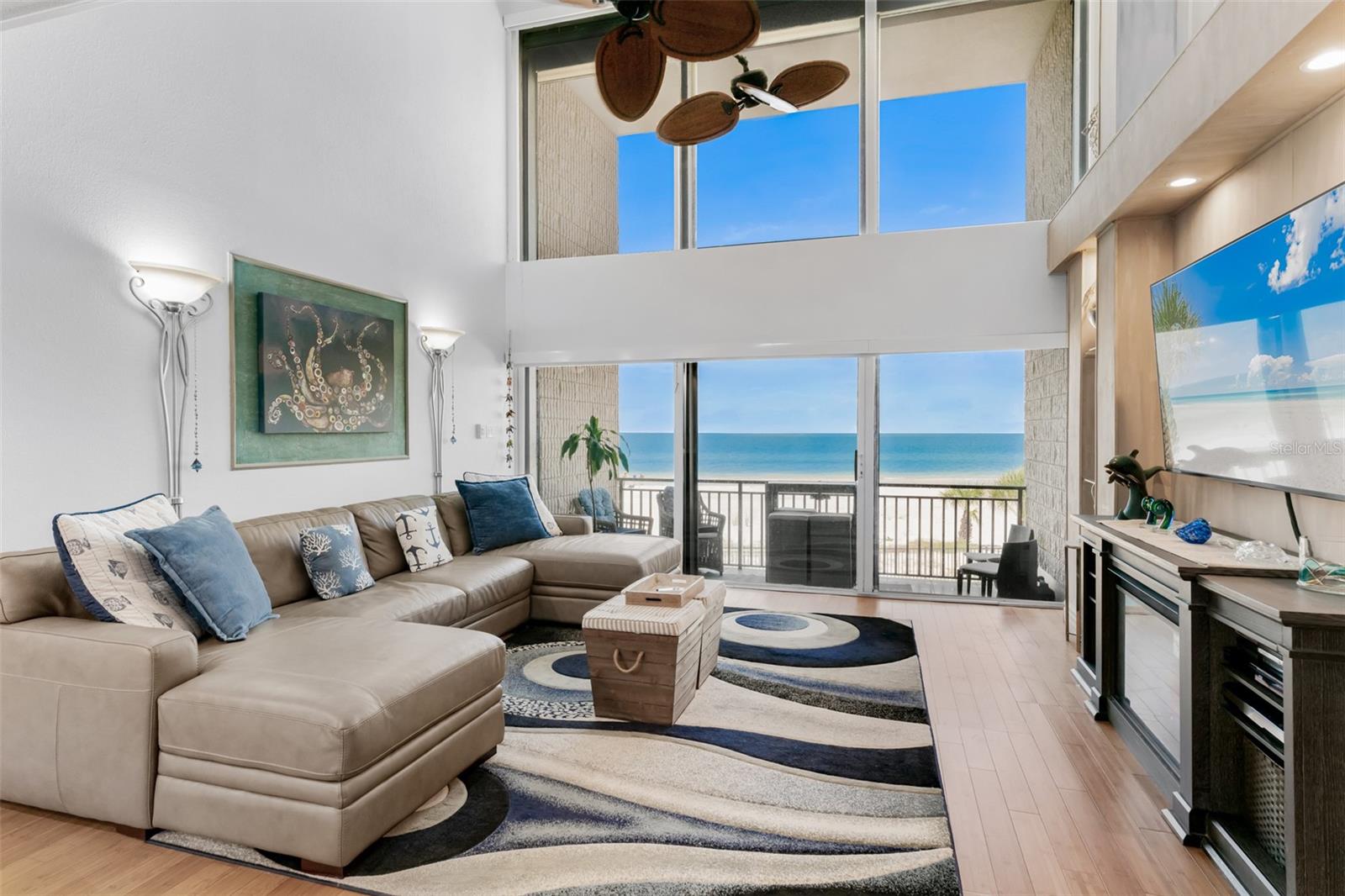 Image 9 of 62 For 19700 Gulf Boulevard 204