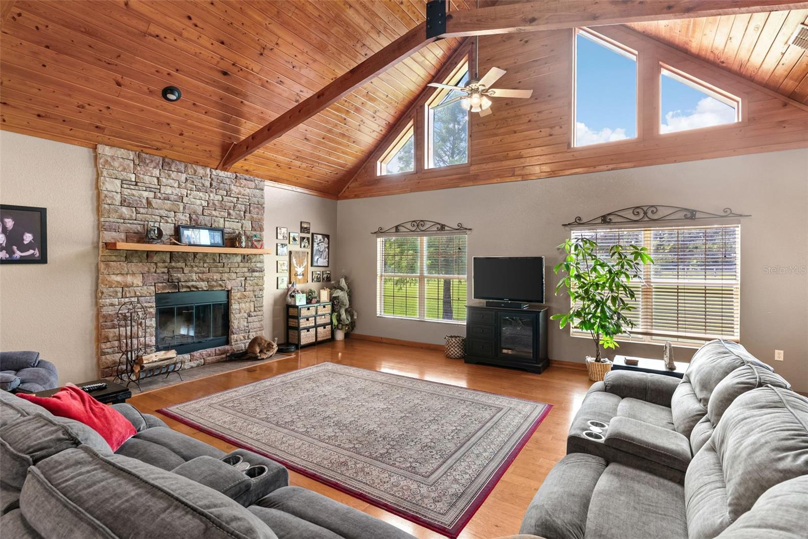 Image 9 of 44 For 12136 Mcintosh Road