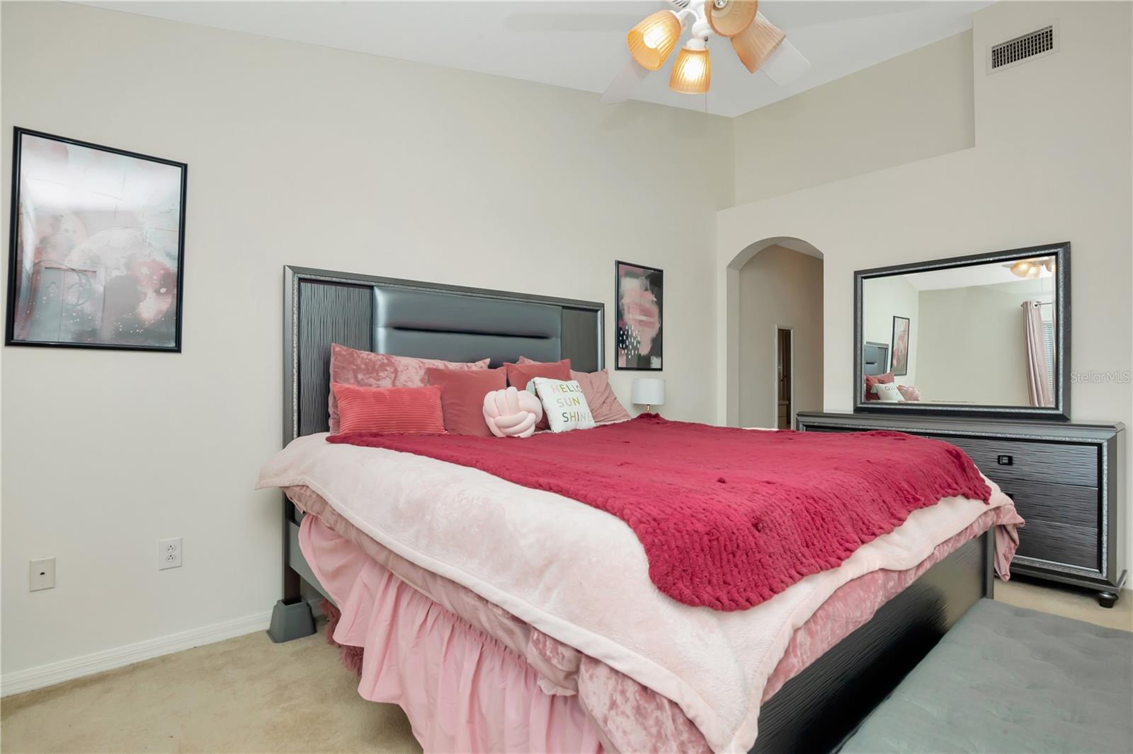 Image 19 of 23 For 13026 Kings Crossing Drive
