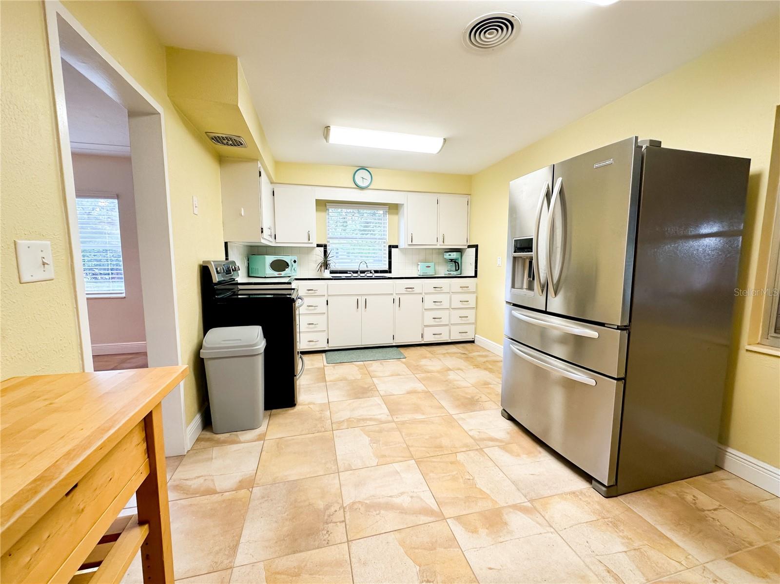 Image 21 of 47 For 441 47th Street N