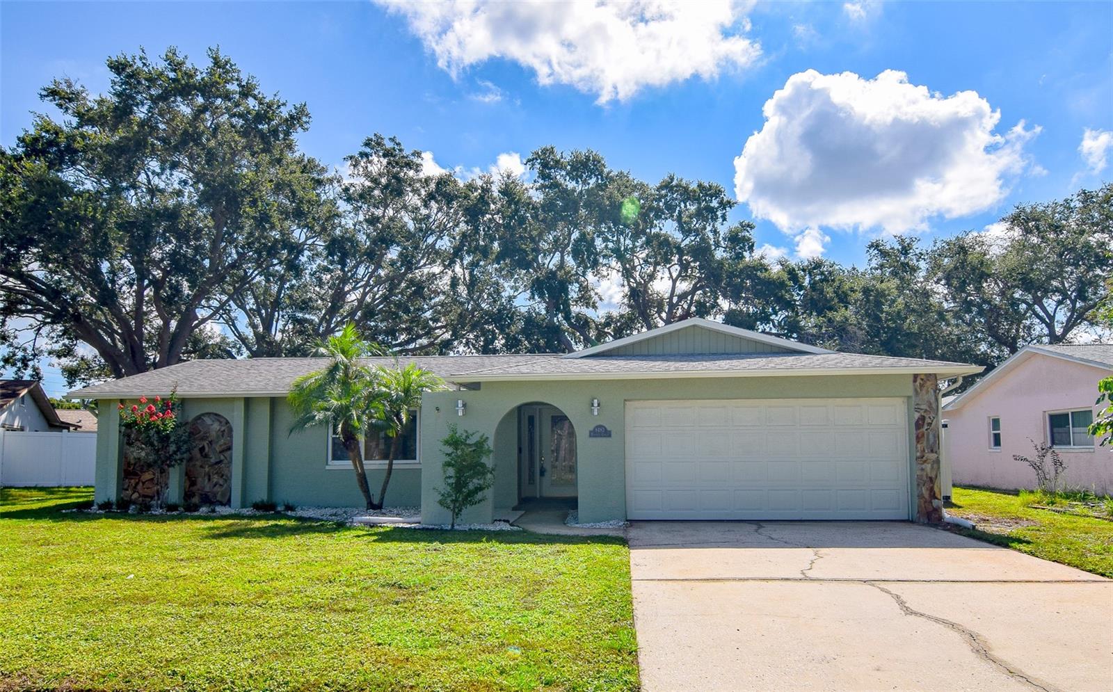 Details for 8483 Monarch Circle, SEMINOLE, FL 33772
