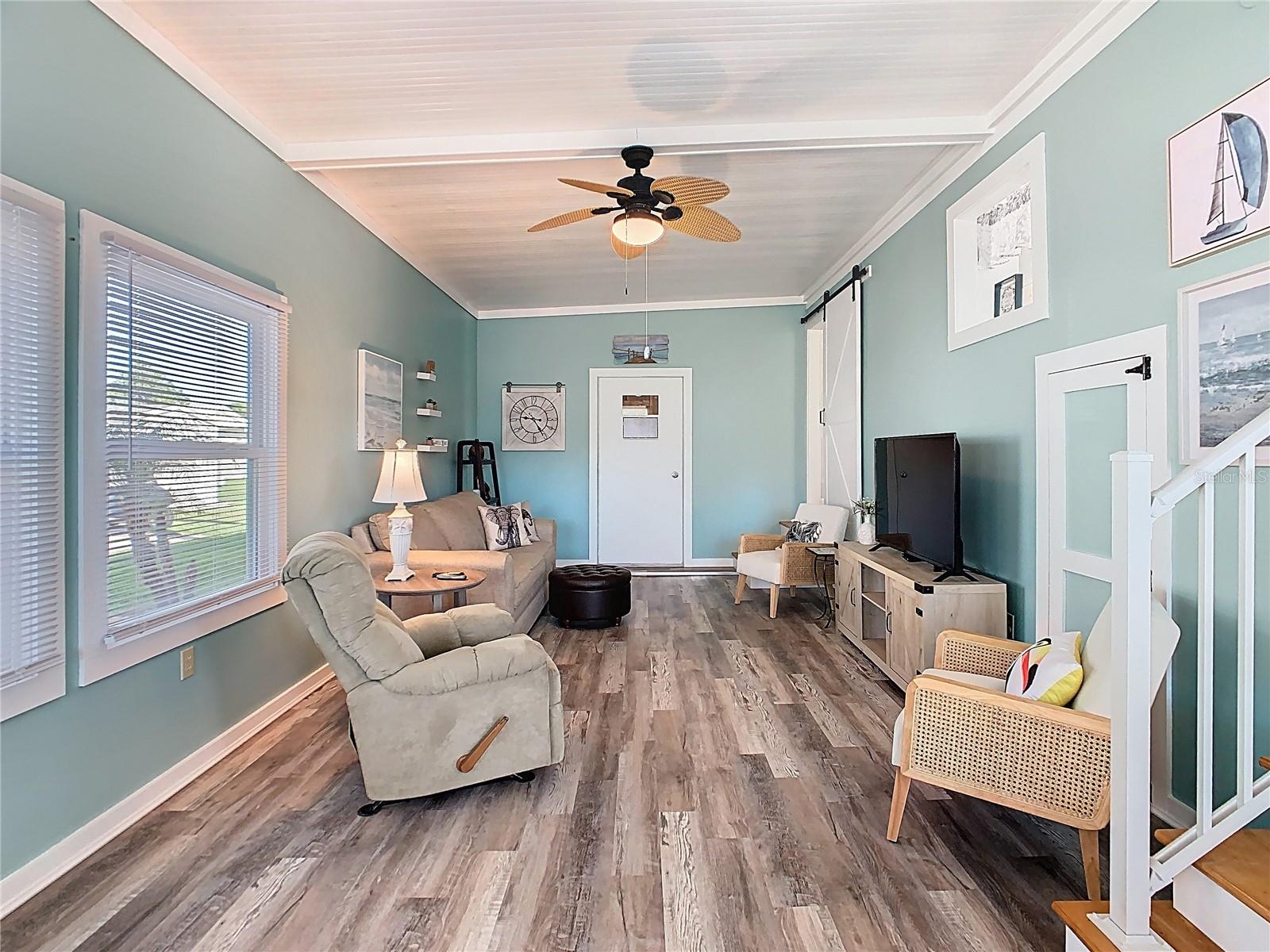 Image 3 of 27 For 195 Gracie Avenue S