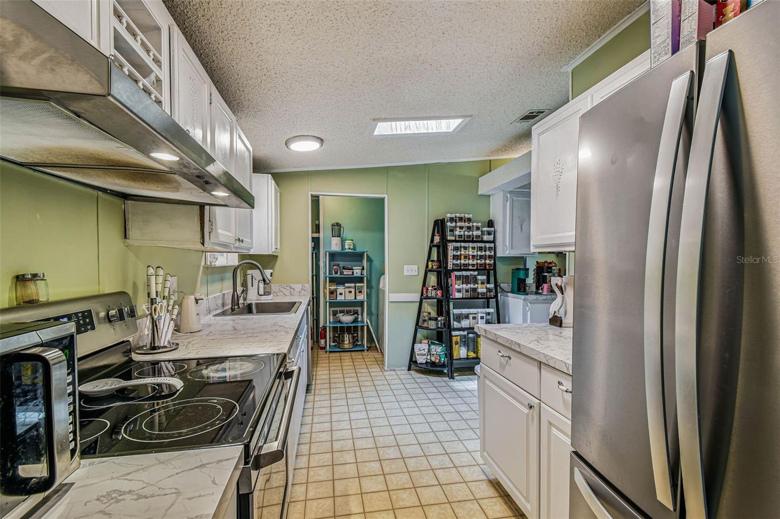 Image 22 of 96 For 4291 Mandrake Point