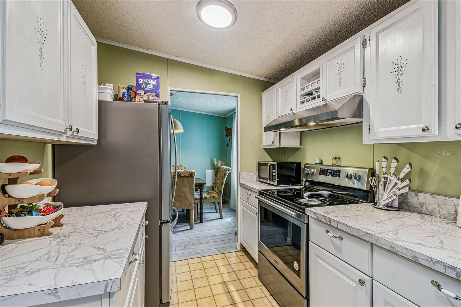 Image 24 of 96 For 4291 Mandrake Point