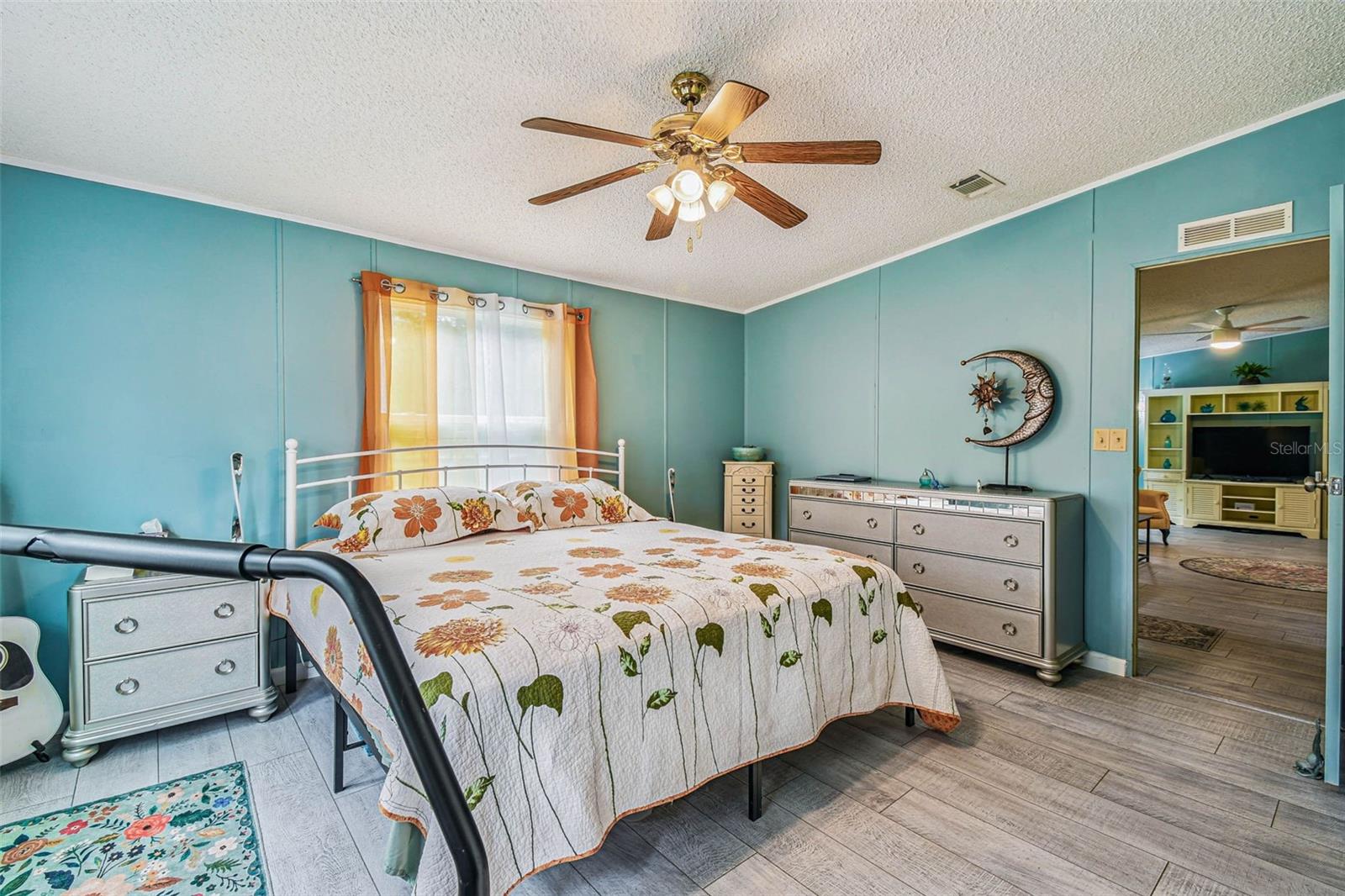 Image 34 of 96 For 4291 Mandrake Point