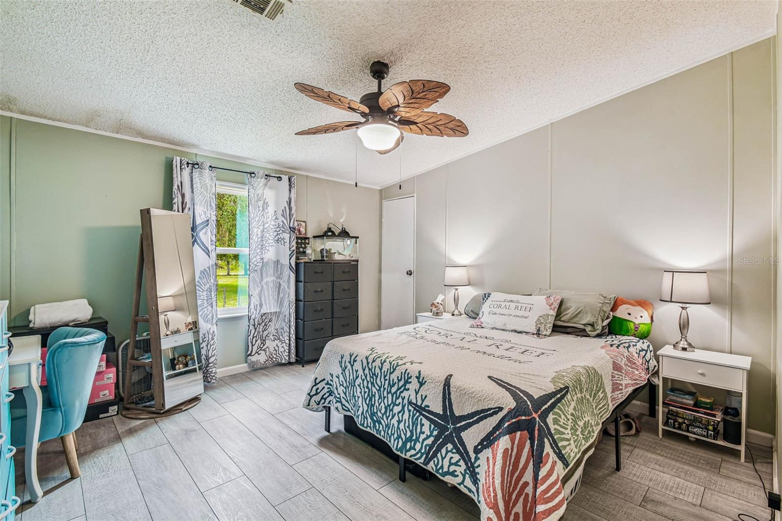 Image 37 of 96 For 4291 Mandrake Point