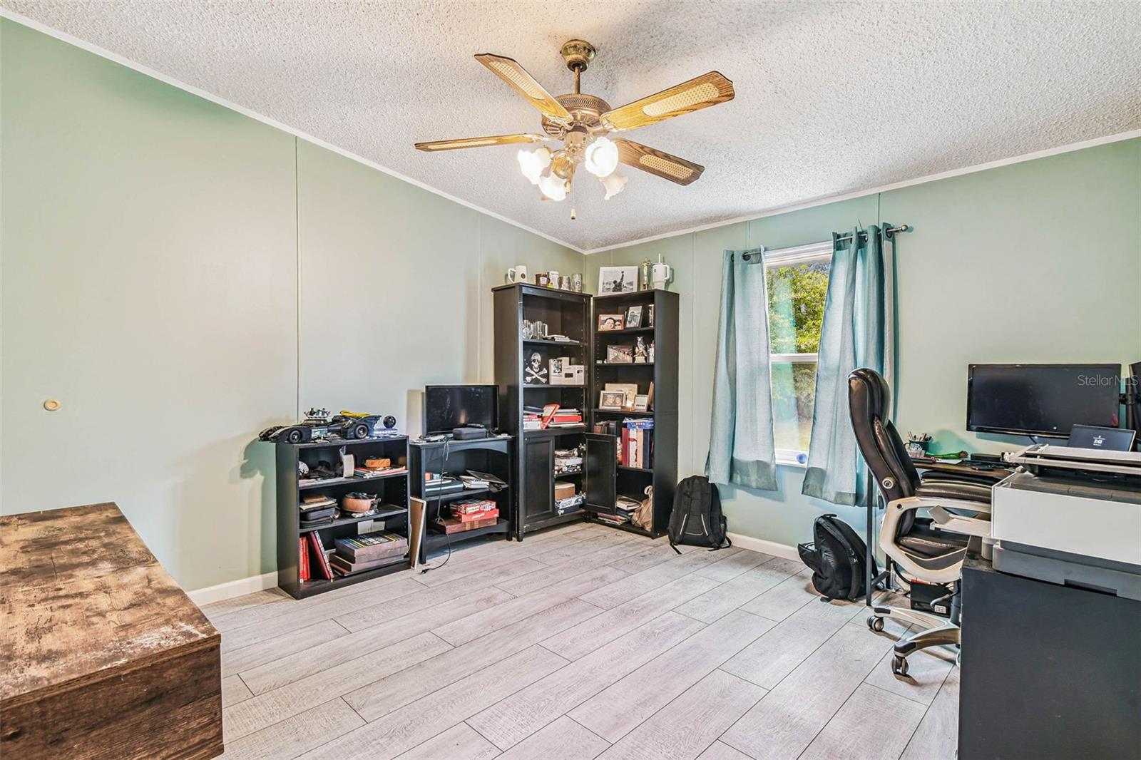 Image 41 of 96 For 4291 Mandrake Point