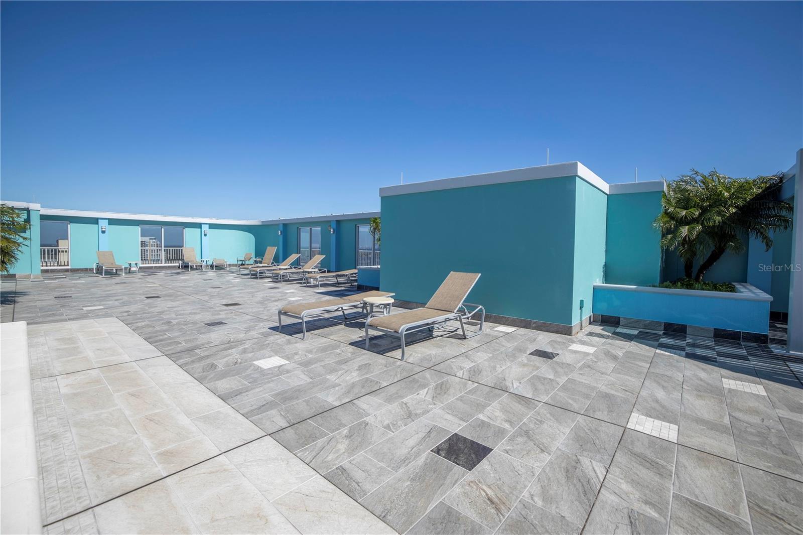 Image 58 of 58 For 1 Beach Drive Se 810