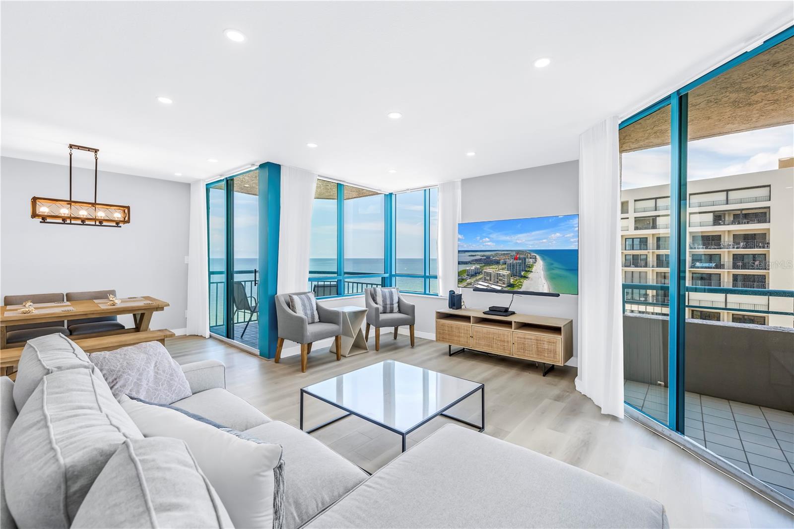 Image 13 of 57 For 1520 Gulf Boulevard 906
