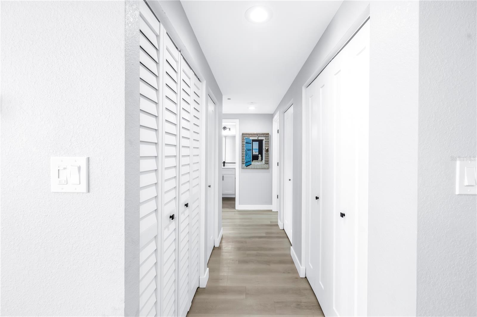 Image 21 of 57 For 1520 Gulf Boulevard 906