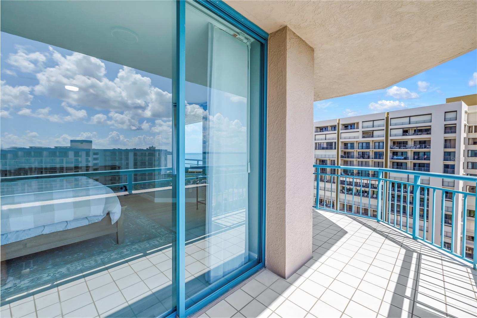 Image 23 of 57 For 1520 Gulf Boulevard 906