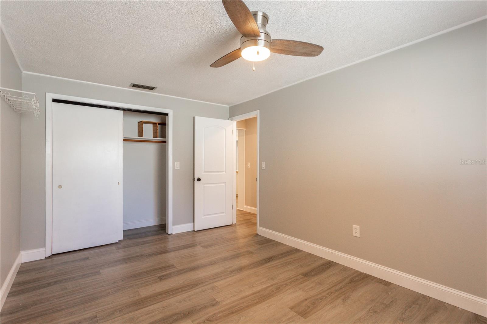 Image 33 of 55 For 2021 Valley Drive