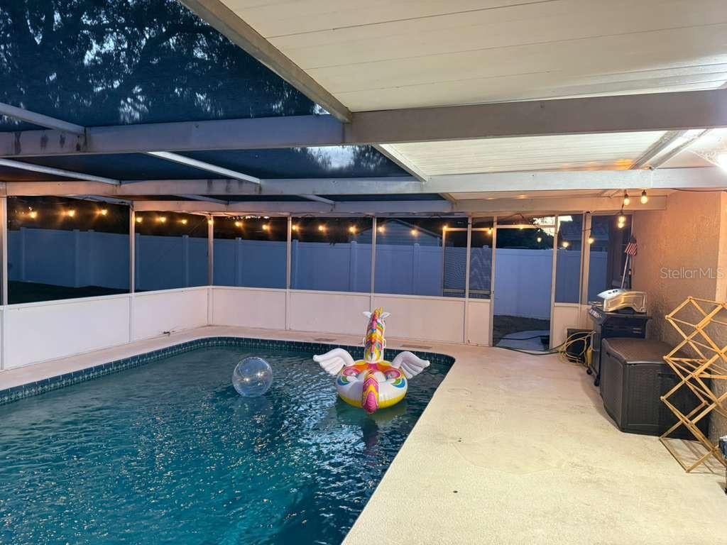 Image 65 of 79 For 2021 Valley Drive