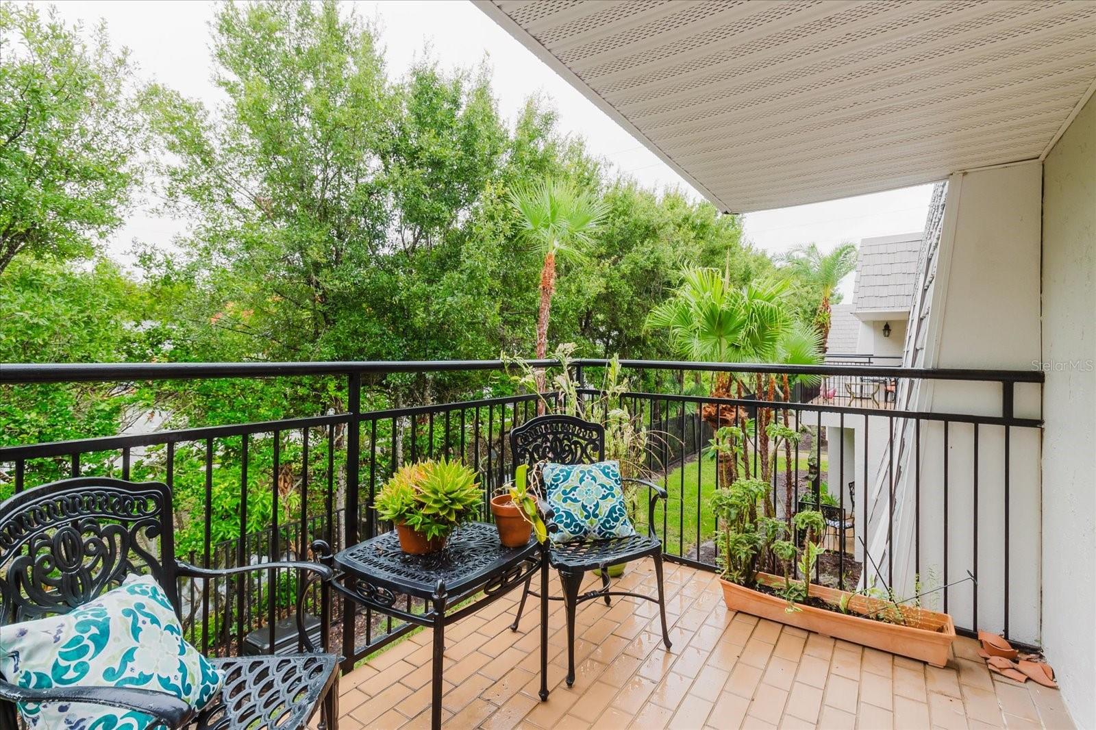 Image 18 of 24 For 718 Lyndhurst Street 924