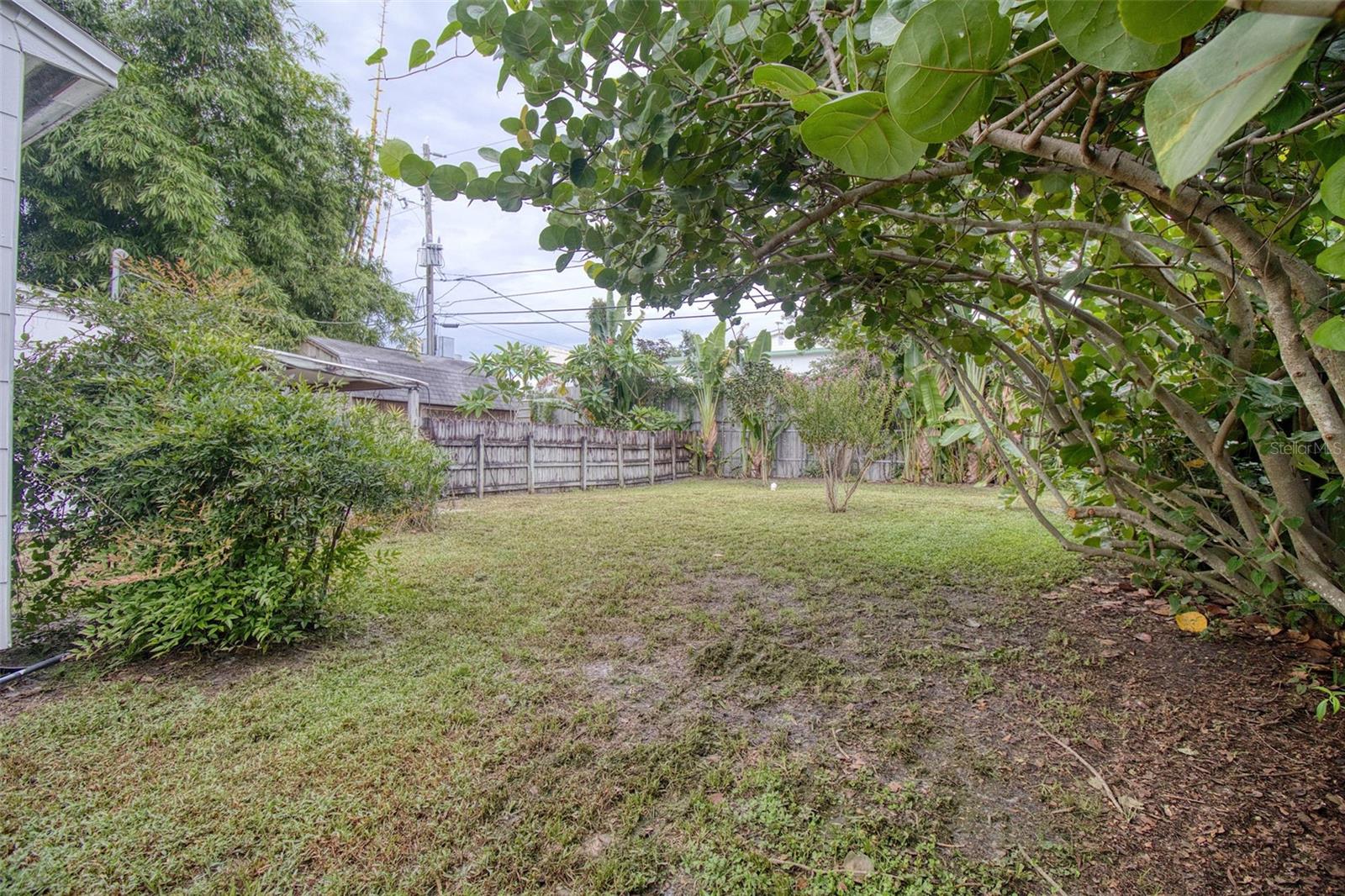 Image 22 of 30 For 2255 15th Avenue N