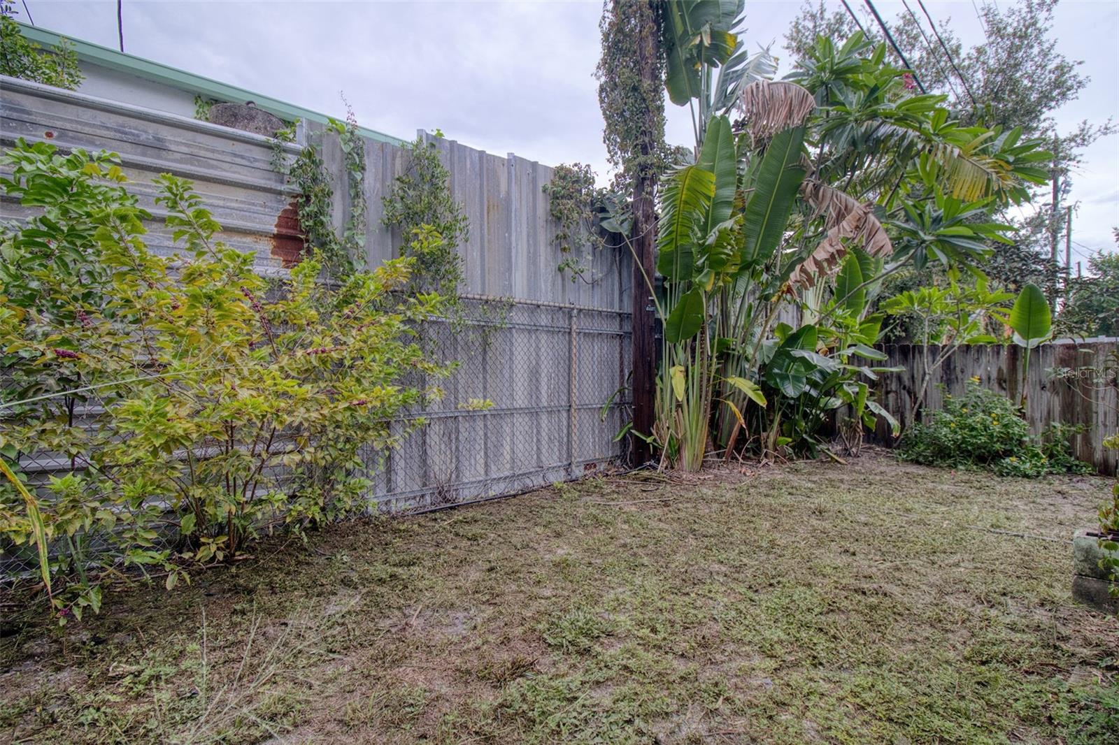 Image 28 of 30 For 2255 15th Avenue N
