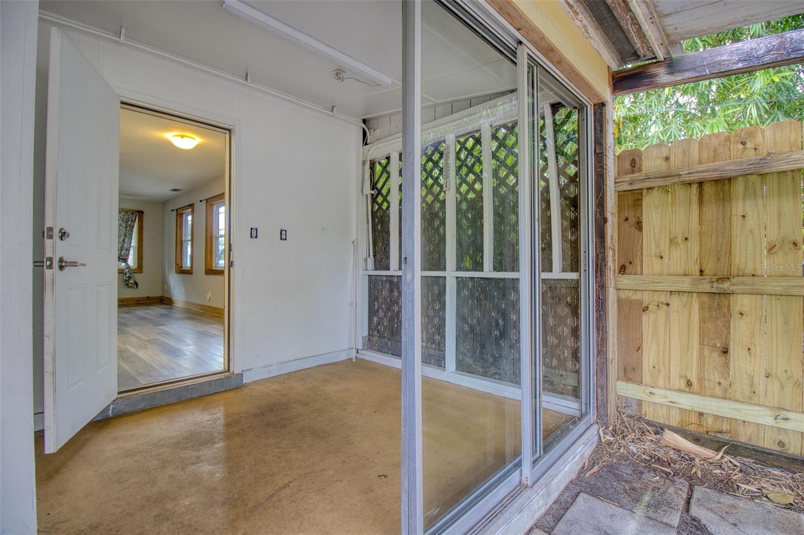 Image 30 of 30 For 2255 15th Avenue N