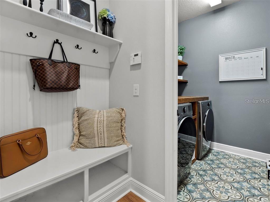Image 26 of 37 For 15207 Caravan Avenue