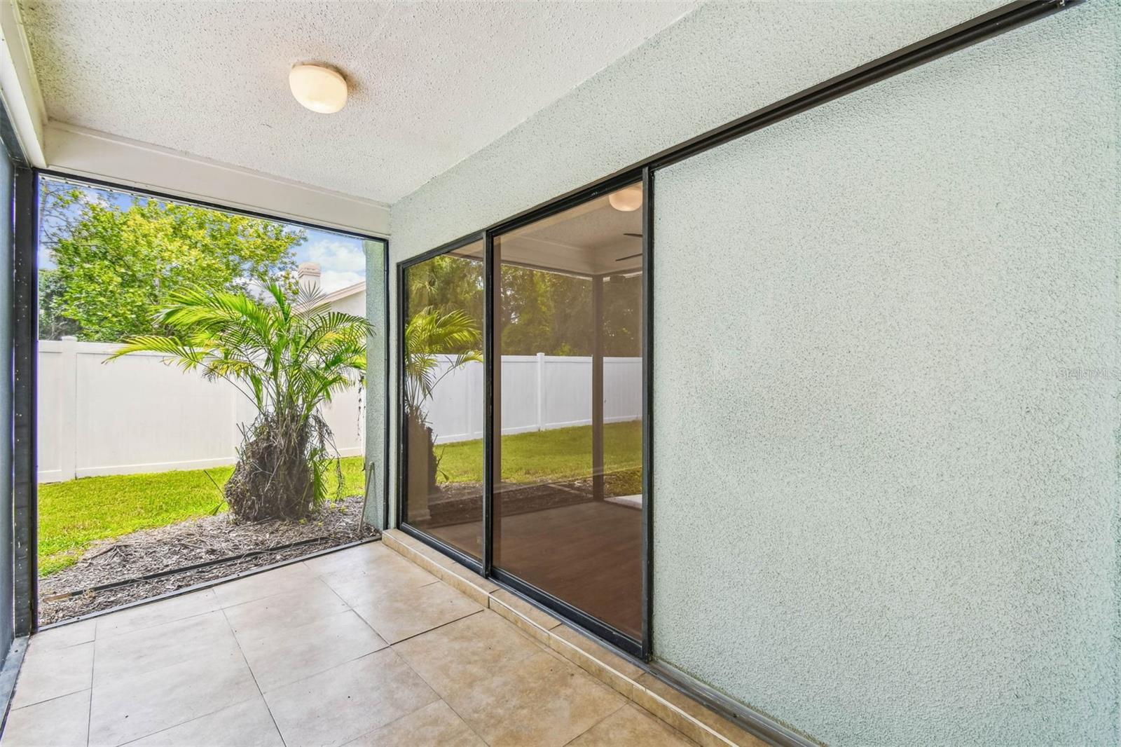 Listing photo id 58 for 9203 Regents Park Drive