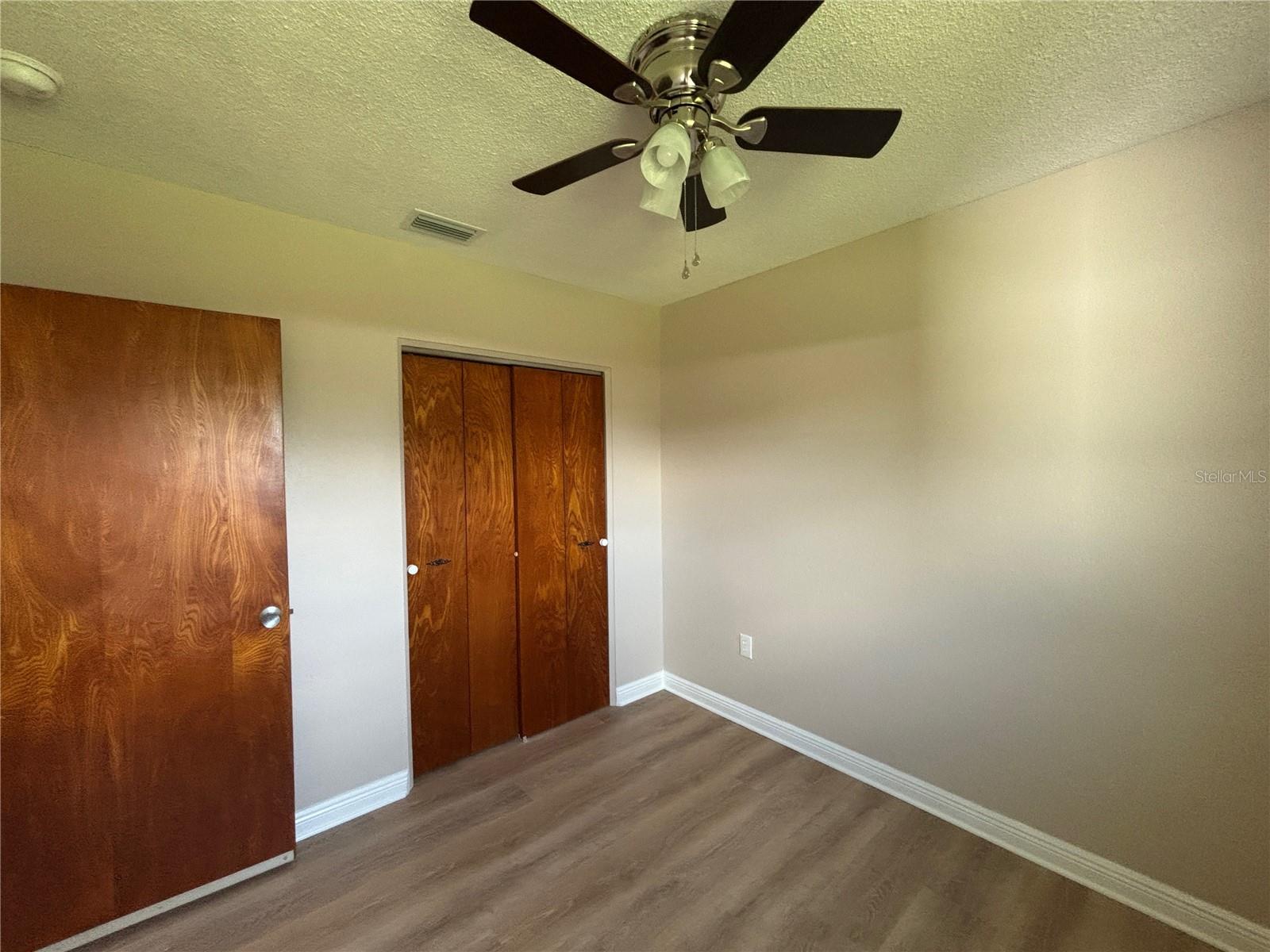 Image 13 of 23 For 9950 52nd Terrace N