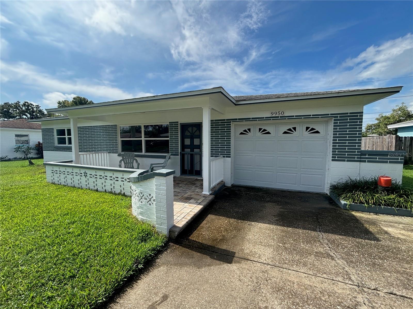 Image 3 of 23 For 9950 52nd Terrace N
