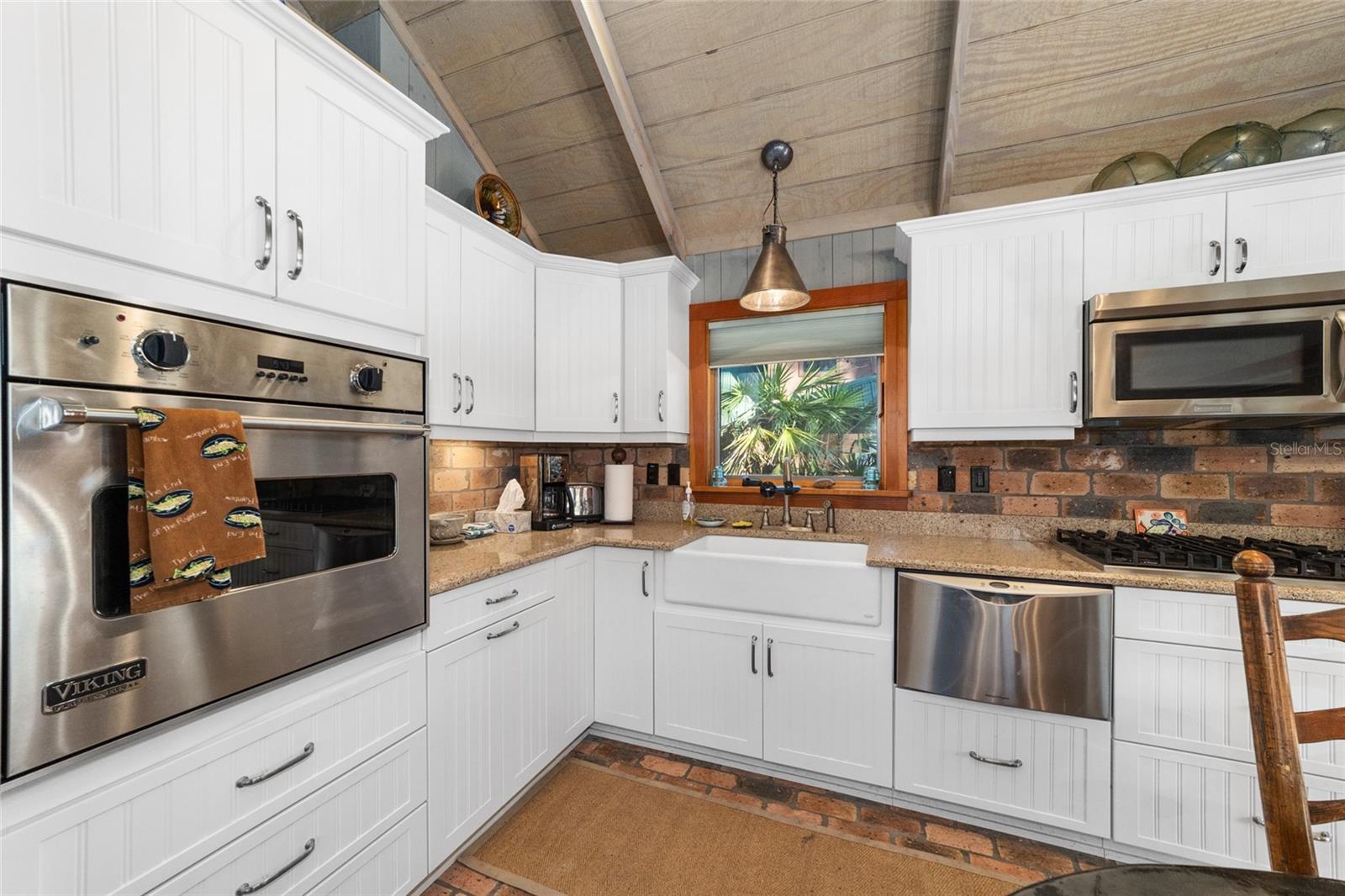 Image 17 of 36 For 10801 185th Terrace