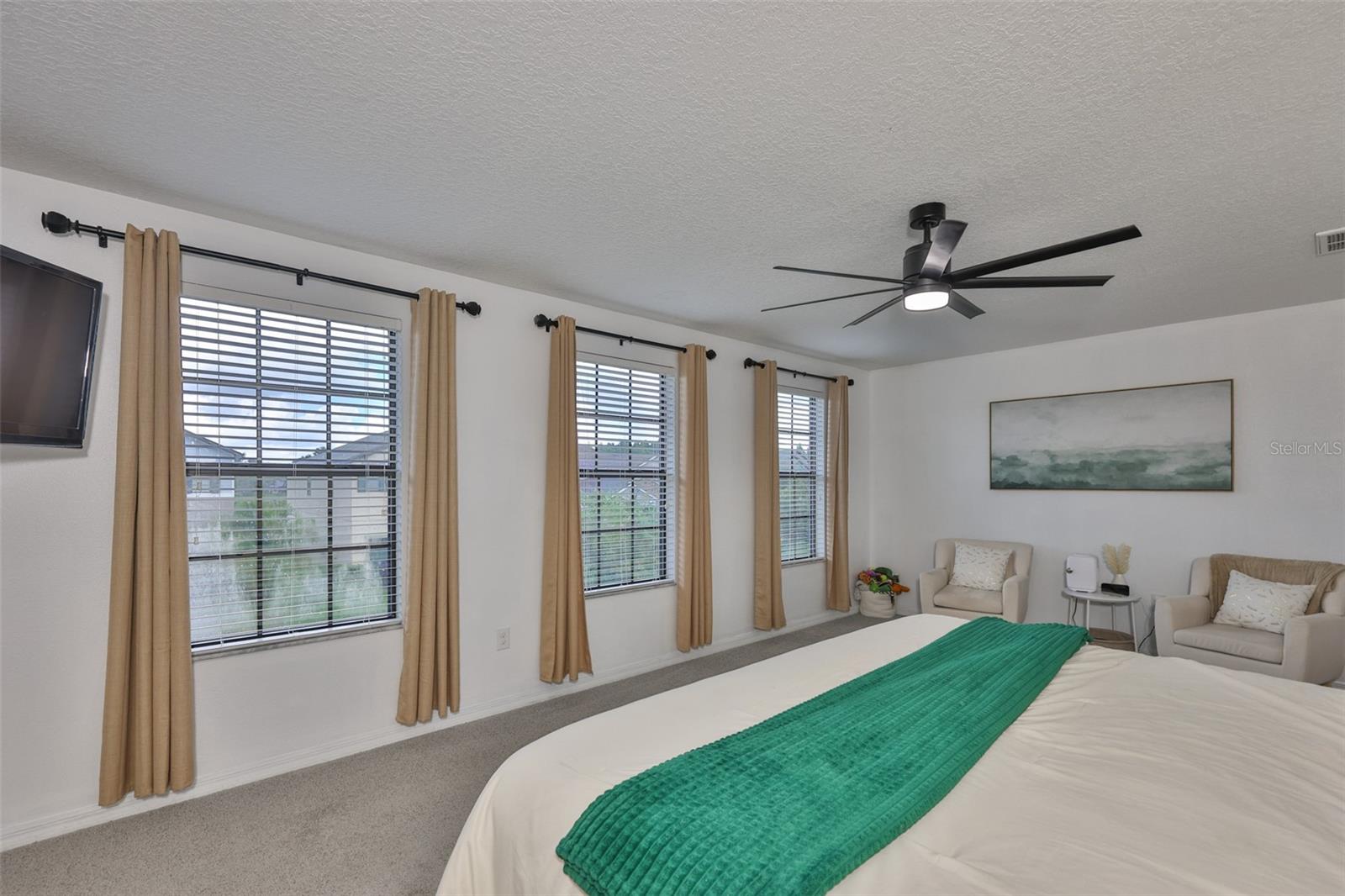 Image 19 of 59 For 21324 Southern Charm Drive