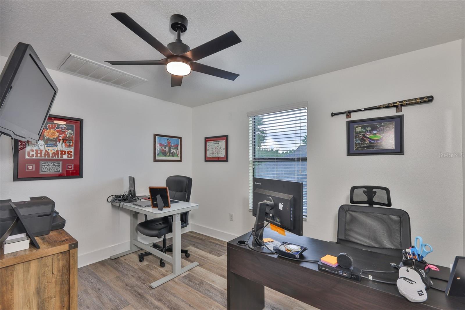 Image 31 of 59 For 21324 Southern Charm Drive