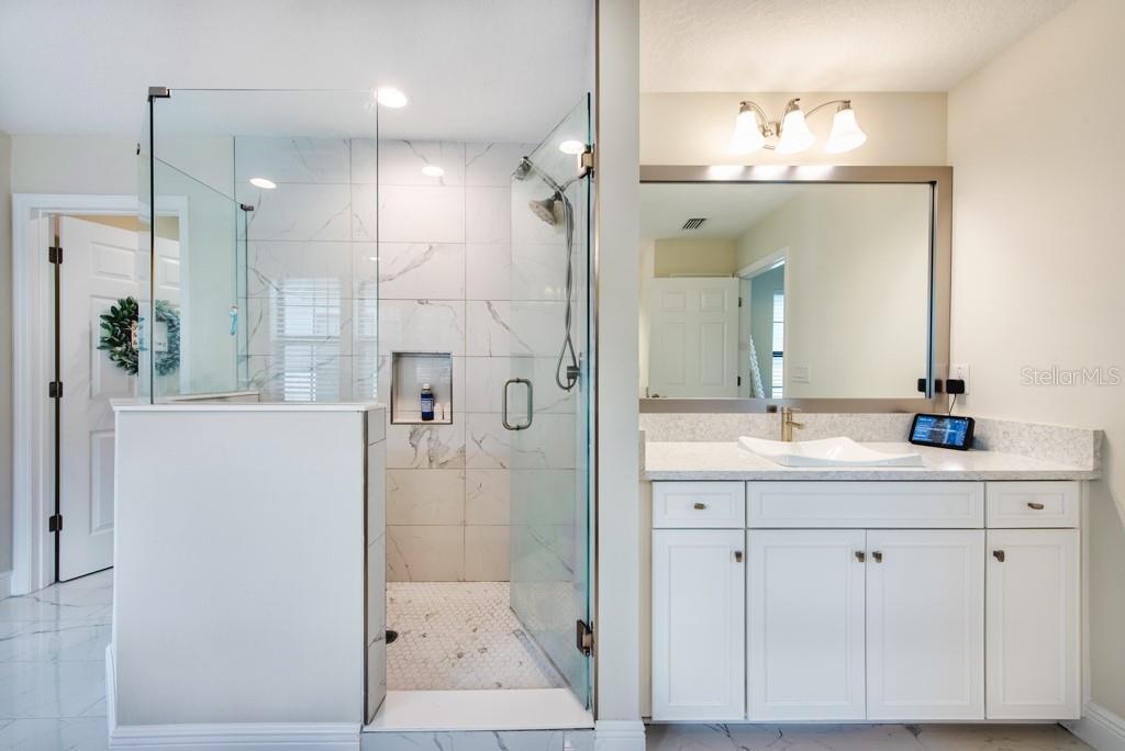 Image 23 of 53 For 14529 Woodland Spur Drive