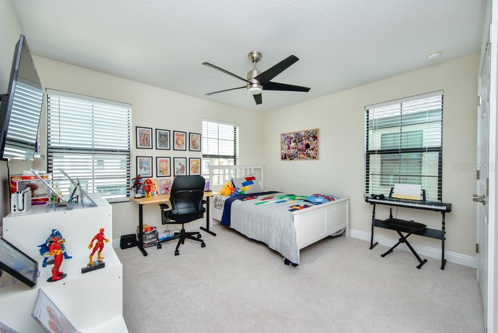 Image 30 of 53 For 14529 Woodland Spur Drive