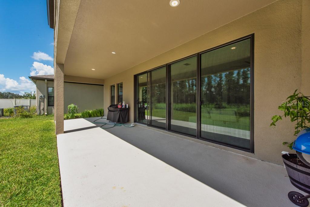 Image 35 of 53 For 14529 Woodland Spur Drive