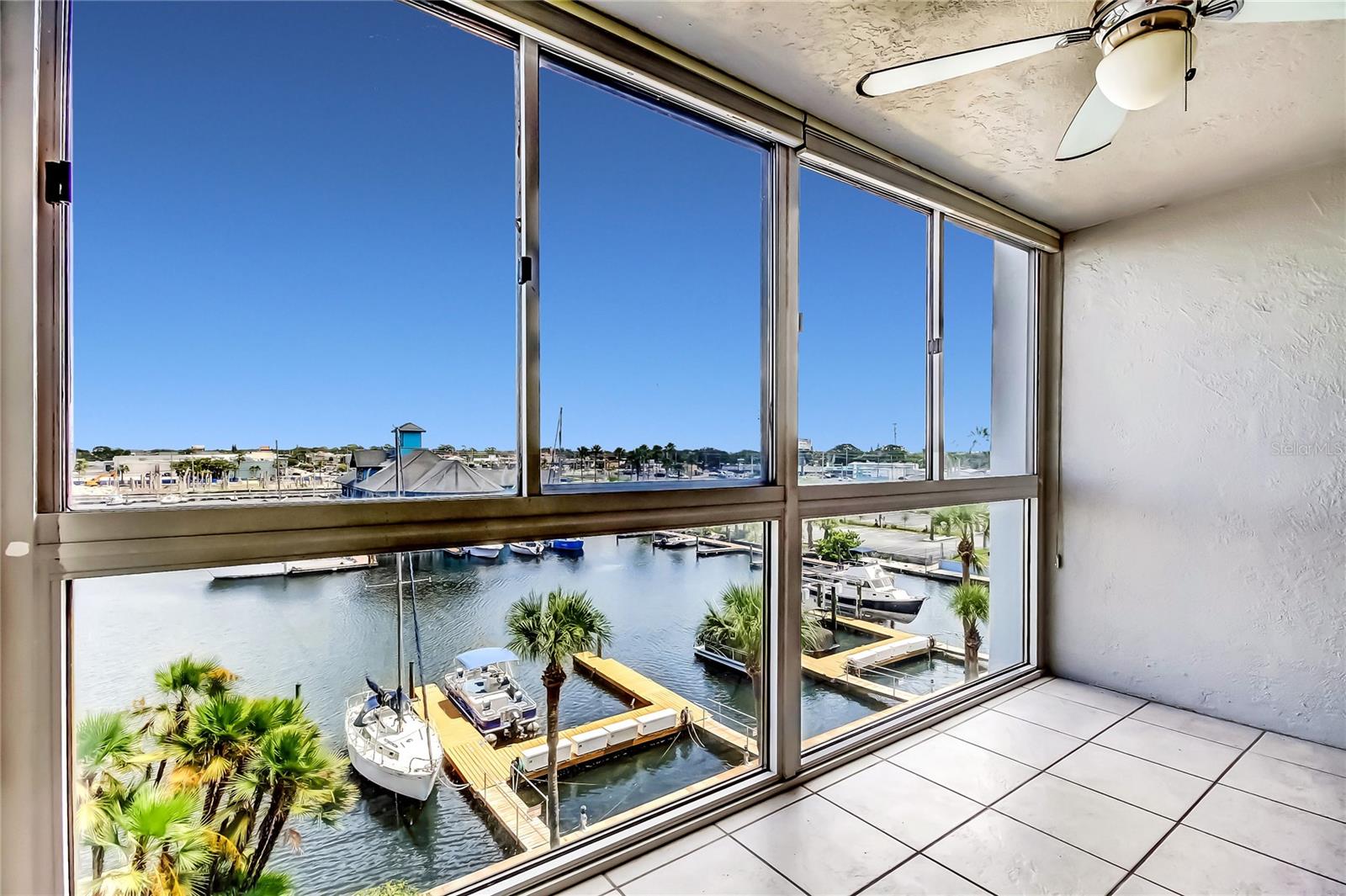 Image 14 of 57 For 4939 Floramar Terrace 410